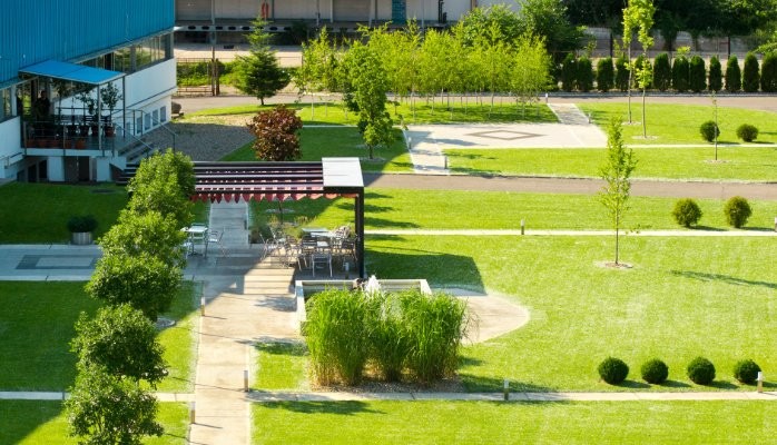 Benefits of Industrial Landscaping for Businesses